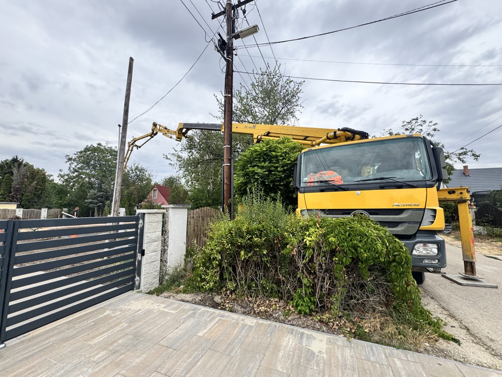 Duo — Velence, betonozás